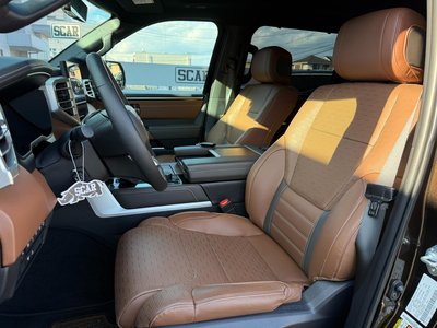 2024 Toyota TUNDRA thumbnail 29