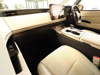 2024 Lexus LM 照片 48