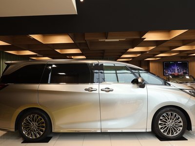 2024 Lexus LM 照片 12