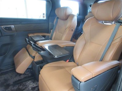 صورة 17 لـ 2023 Toyota VELLFIRE