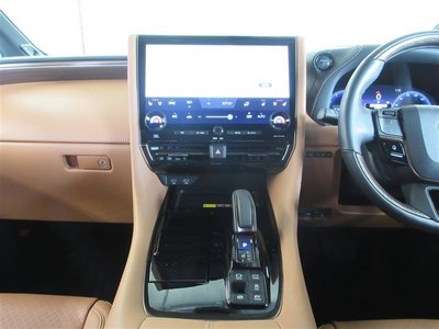 صورة 13 لـ 2023 Toyota VELLFIRE