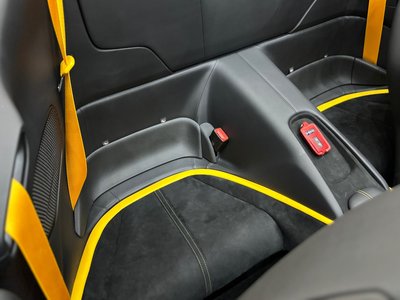 2026 Ferrari ROMA — миниатюра 21