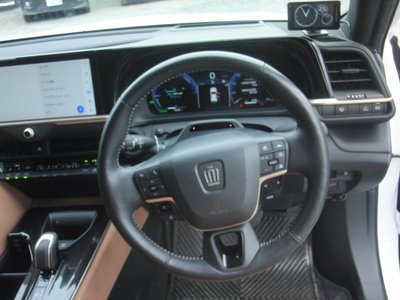 2024 Toyota CROWN SPORT photo 10