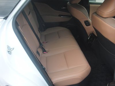 2024 Toyota CROWN SPORT photo 9