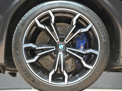 صورة 15 لـ 2021 BMW X4 M