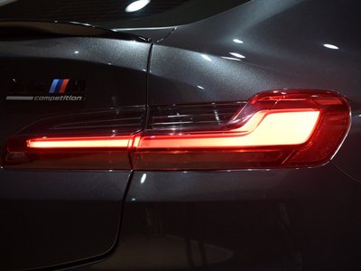 2021 BMW X4 M thumbnail 28