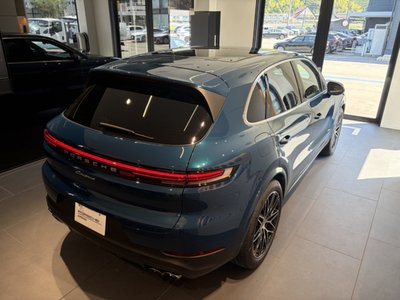 صورة 3 لـ 2024 Porsche CAYENNE