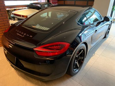 2015 Porsche CAYMAN photo 4