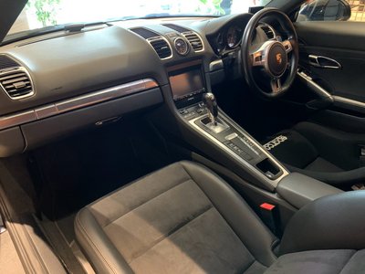 2015 Porsche CAYMAN photo 7