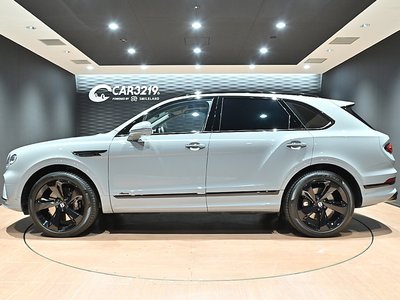2023 Bentley BENTAYGA — фото 11