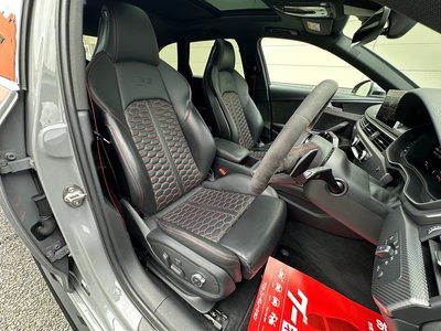 2020 AUDI RS4 AVANT photo 16