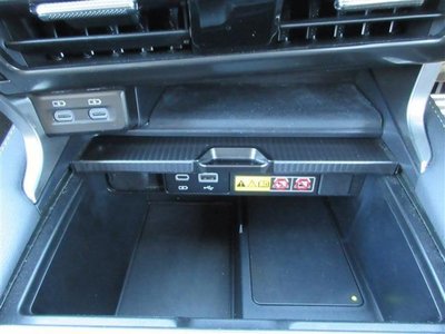 2023 Lexus RX thumbnail 22