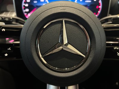 2025 Mercedes-BENZ GLC — фото 10