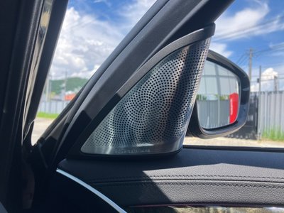 2023 BMW 5 SERIES thumbnail 19
