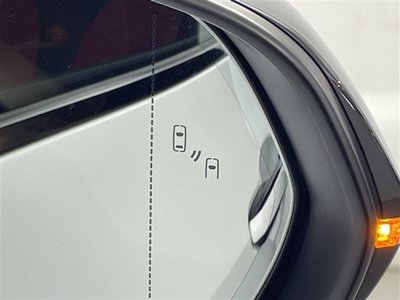2023 Lexus NX thumbnail 36