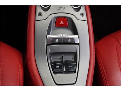 2014 Ferrari 458 SPIDER thumbnail 19