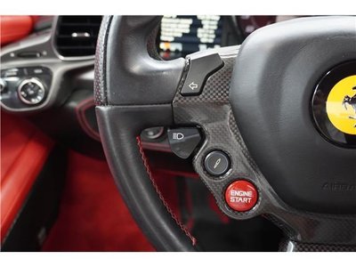 2014 Ferrari 458 SPIDER thumbnail 15