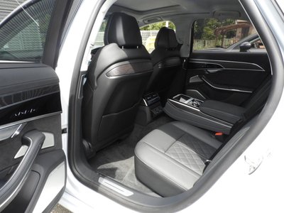 صورة 12 لـ 2025 AUDI A8