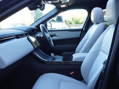 2026 LAND Rover RANGE ROVER VELAR photo 4