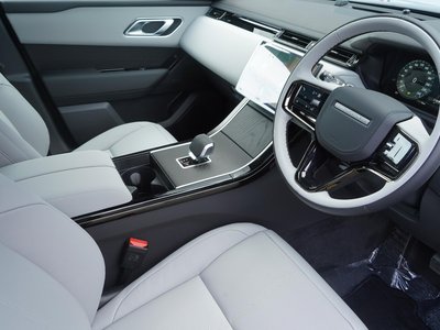 2026 LAND Rover RANGE ROVER VELAR photo 15