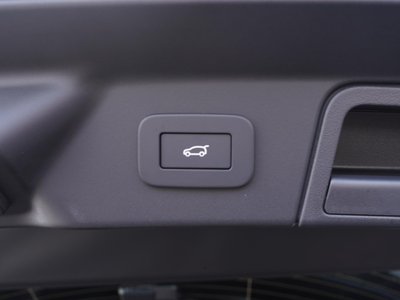2026 LAND Rover RANGE ROVER VELAR thumbnail 46