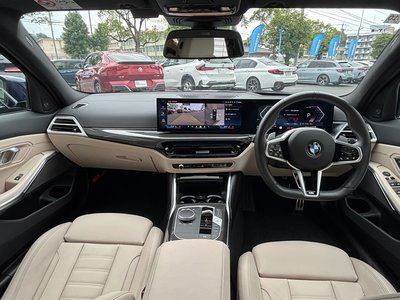 2025 BMW 3 SERIES thumbnail 24