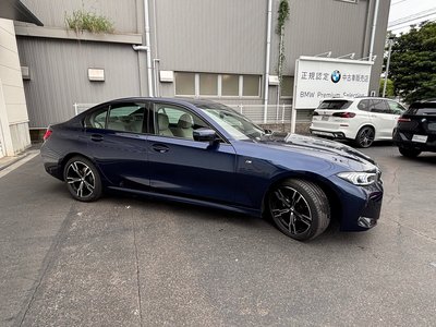 2025 BMW 3 SERIES photo 3