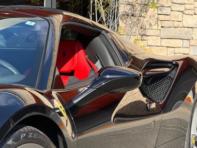 2022 Ferrari F8 SPIDER thumbnail 41