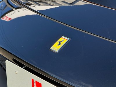 2022 Ferrari F8 SPIDER thumbnail 38