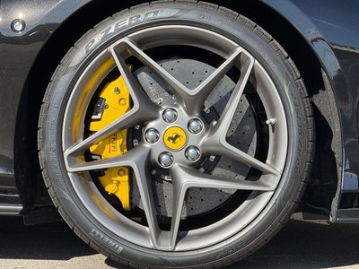 2022 Ferrari F8 SPIDER thumbnail 72