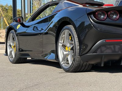 2022 Ferrari F8 SPIDER thumbnail 48