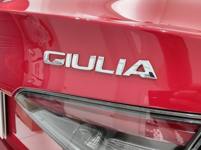 2025 ALFA Romeo JULIA 照片 11