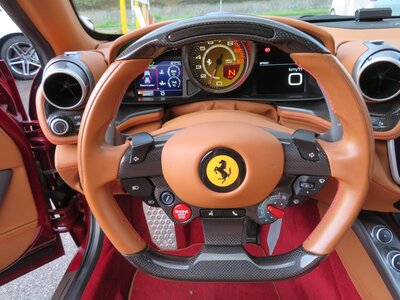 2019 Ferrari GTC4 LUSSO — фото 4
