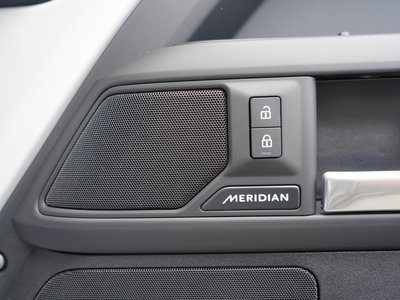 2026 LAND Rover DEFENDER thumbnail 34