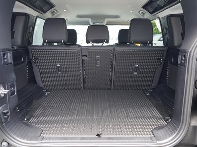 2026 LAND Rover DEFENDER thumbnail 35