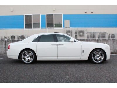 2012 ROLLS-ROYCE GHOST photo 2