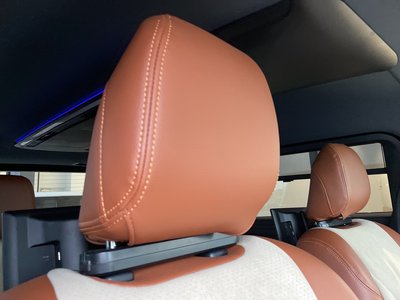 صورة 50 لـ 2025 Toyota ALPHARD