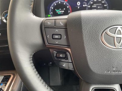 صورة 23 لـ 2025 Toyota ALPHARD