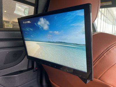 صورة 70 لـ 2025 Toyota ALPHARD