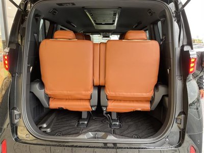 صورة 34 لـ 2025 Toyota ALPHARD