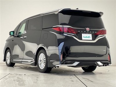 صورة 21 لـ 2025 Toyota ALPHARD