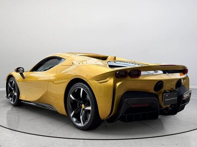 صورة 13 لـ 2024 Ferrari SF90 SPIDER