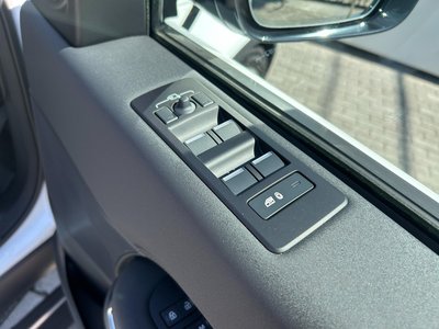 2025 LAND Rover DISCOVERY — фото 10