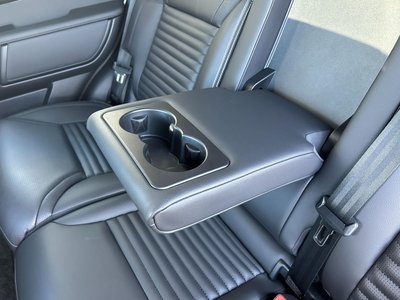 2025 LAND Rover DISCOVERY thumbnail 39