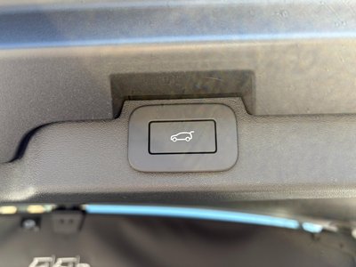 2025 LAND Rover DISCOVERY thumbnail 28
