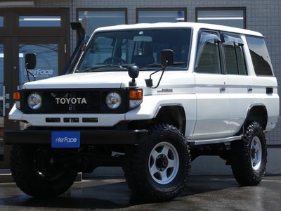 2000 Toyota LAND CRUISER 70 — фото 1