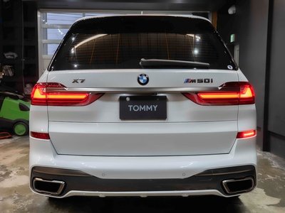 2021 BMW X7 photo 12