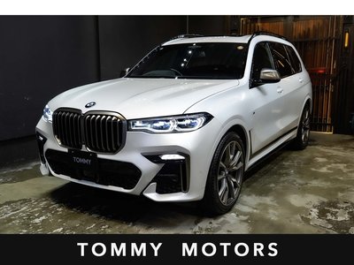 2021 BMW X7 photo 2