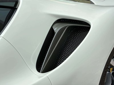 2021 Ferrari SF90 STRADALE 照片 9