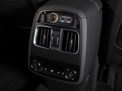 صورة مصغرة 27 لـ 2023 Maserati LEVANTE